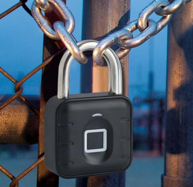 الكادنة الذكية بالبصمة